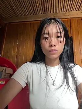 EmLy02 online show from October 2025 02:04:02 AM