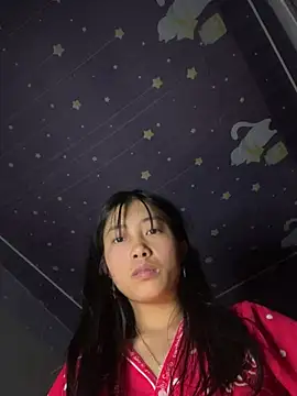 EmLy02 online show from January 2026 04:38:01 AM