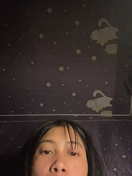 EmLy02 online show from January 2026 01:26:02 PM