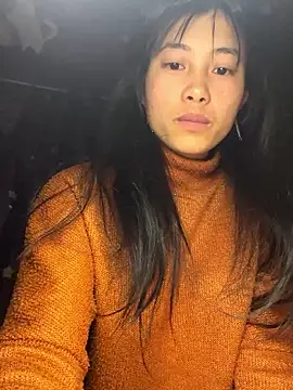 EmLy02 online show from January 2026 01:56:01 AM