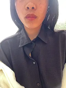 EmLy02 online show from February 2026 02:07:02 AM