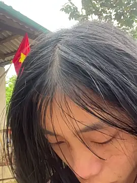 EmLy02 online show from March 2026 02:00:02 AM