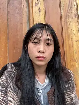 EmLy02 online show from February 2026 08:24:02 AM