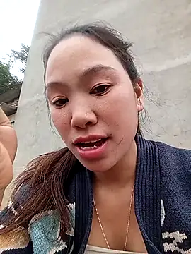 fanchunn online show from November 2025 11:52:02 PM