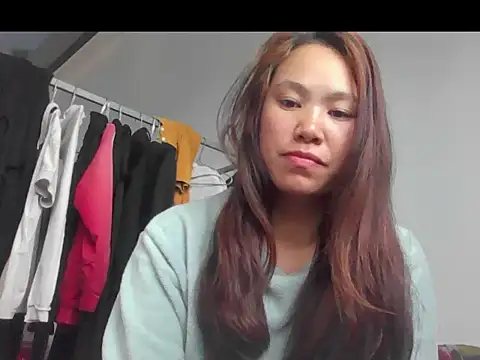 fanchunn online show from April 2026 07:15:02 AM