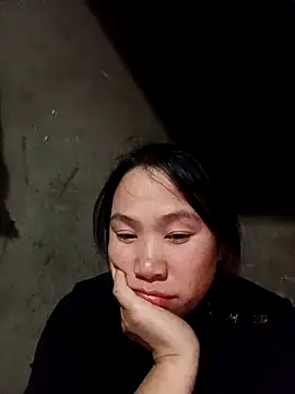 fanchunn online show from November 2025 11:48:01 AM