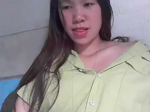 fanchunn online show from October 2025 10:34:02 AM