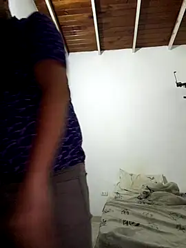 Diabloproducciones online show from November 2025 10:21:02 PM