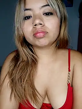 Emily  Hott online show from October 2025 03:22:01 AM