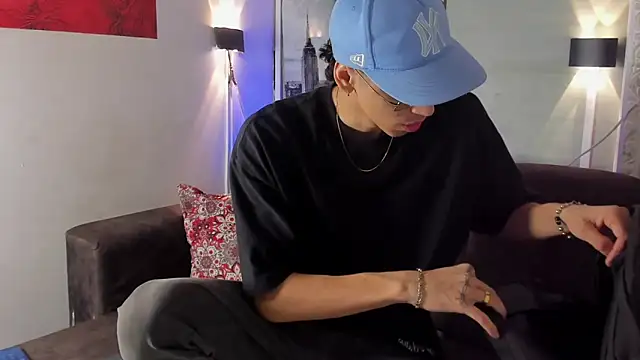 nicolai drake online show from November 2025 03:54:02 AM