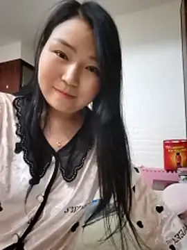 lingling5200 online show from April 2026 01:29:01 PM