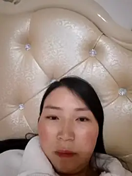 lingling5200 online show from February 2026 02:06:02 PM