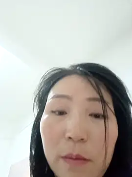 Snapshot of lingling5200 chatting on October 2025 03:46:01 PM lingling5200 online show from October 2025 03:46:01 PM