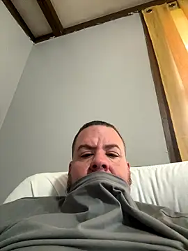 kev0n2389 online show from September 2025 04:51:02 PM