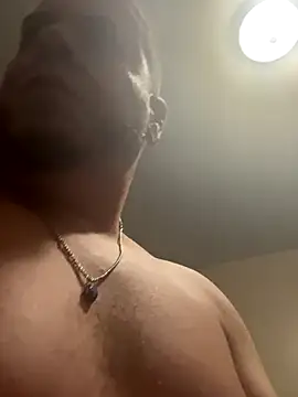 kev0n2389 online show from October 2025 04:58:01 AM