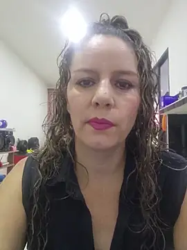 Nina vallon online show from April 2026 12:32:02 PM