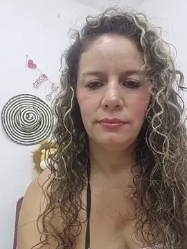 Nina vallon online show from March 2026 12:36:01 PM