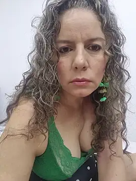 Nina vallon online show from January 2026 10:44:01 AM