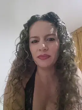 Nina vallon online show from May 2026 10:35:01 AM