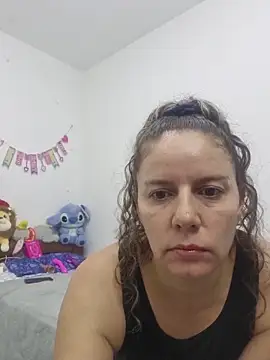 Nina vallon online show from April 2026 10:22:02 AM