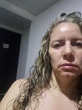 Nina vallon online show from November 2025 10:26:01 AM