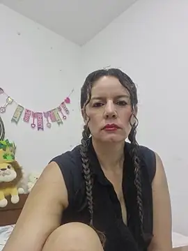 Nina vallon online show from April 2026 10:30:01 AM