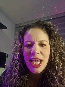 Snapshot of Nina_vallon chatting on July 2026 10:43:01 AM Nina vallon online show from July 2026 10:43:01 AM