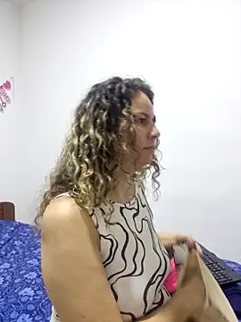 Snapshot of Nina_vallon chatting on September 2025 10:32:02 AM Nina vallon online show from September 2025 10:32:02 AM