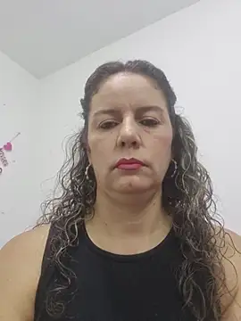 Nina vallon online show from March 2026 01:06:02 PM