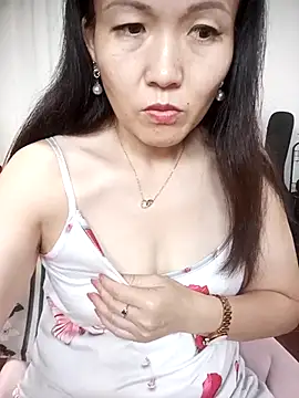 Snapshot of Joanna1122 chatting on September 2025 05:03:02 AM Joanna1122 online show from September 2025 05:03:02 AM