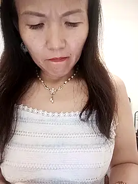 Snapshot of Joanna1122 chatting on September 2025 04:17:01 PM Joanna1122 online show from September 2025 04:17:01 PM