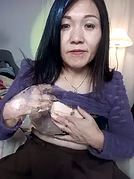 Joanna1122 online show from November 2025 04:28:01 PM