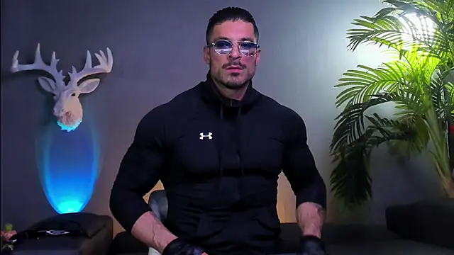 dennis cox1 online show from December 2025 04:59:01 AM