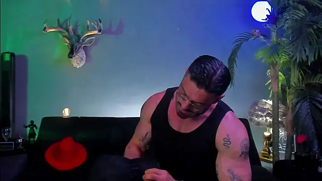 dennis cox1 online show from April 2026 09:58:02 AM