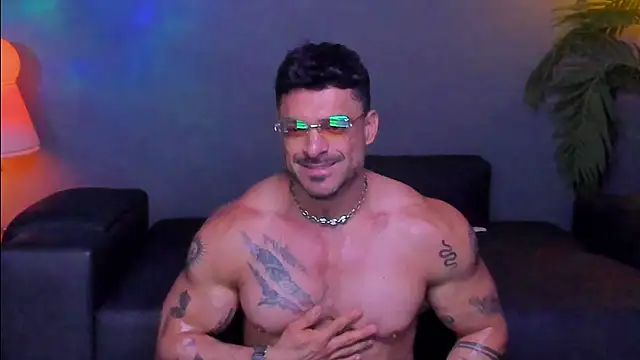 dennis cox1 online show from November 2025 12:44:02 PM