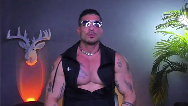 dennis cox1 online show from December 2025 09:17:02 PM