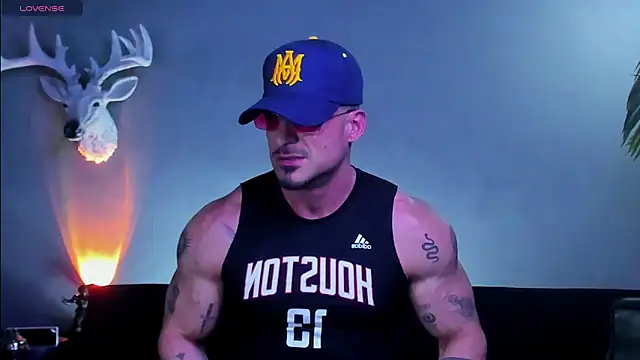 dennis cox1 online show from February 2026 10:52:02 PM