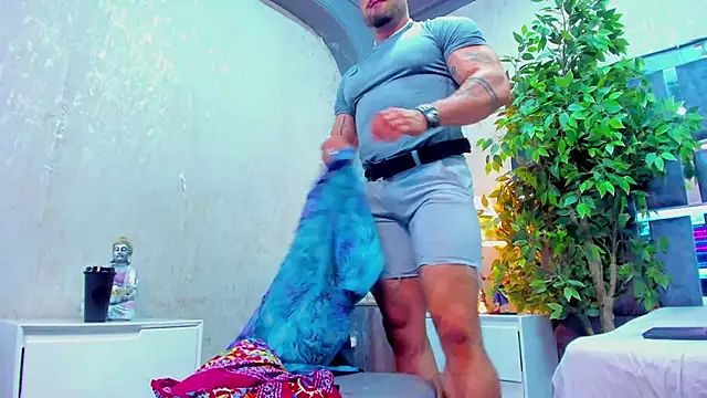 Snapshot of dennis_cox1 chatting on September 2025 05:47:01 AM dennis cox1 online show from September 2025 05:47:01 AM