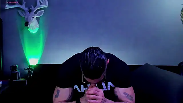 dennis cox1 online show from February 2026 04:56:01 AM