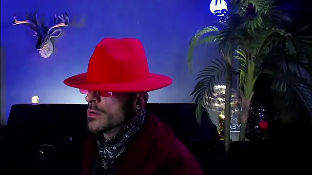 dennis cox1 online show from April 2026 02:18:01 AM