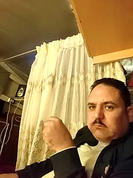 Snapshot of mM0140 chatting on December 2025 12:26:01 PM mM0140 online show from December 2025 12:26:01 PM