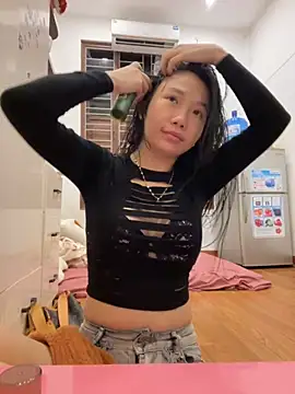 Snapshot of Miumieu chatting on September 2025 03:39:01 PM Miumieu online show from September 2025 03:39:01 PM