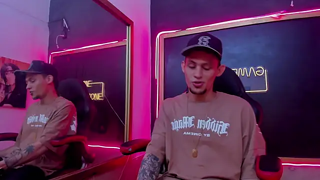 Asmodeo 24 online show from October 2025 02:28:01 PM