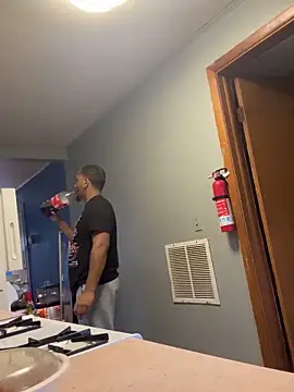 Snapshot of Kingstrokezxx chatting on November 2025 08:53:02 PM Kingstrokezxx online show from November 2025 08:53:02 PM