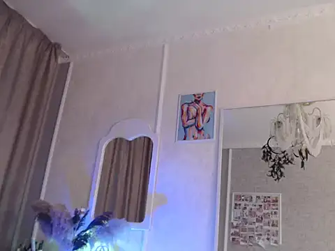 SeraBellee online show from October 2025 02:28:02 PM