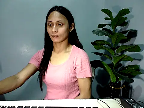 missruffa online show from September 2025 01:22:02 PM