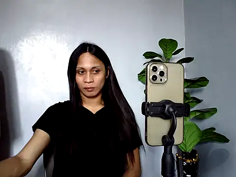 missruffa online show from September 2025 05:03:02 AM