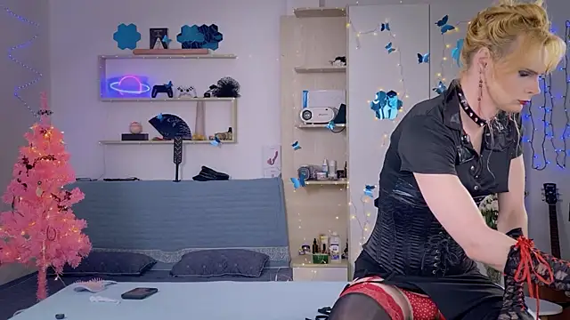 LolaSpaisTS online show from January 2026 08:53:02 AM