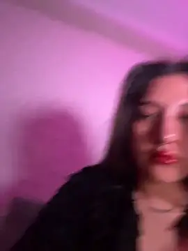smokemilv online show from October 2025 04:05:02 AM