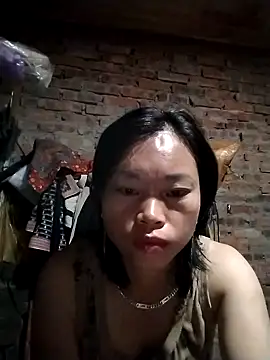   Ngoc20   online show from October 2025 05:09:02 PM
